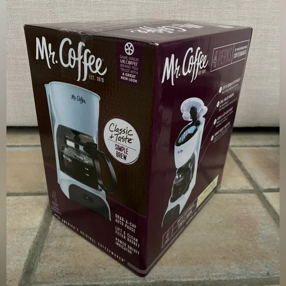 NWT Mr. Coffee 4-Cup Coffee Maker - Picture 3 of 4